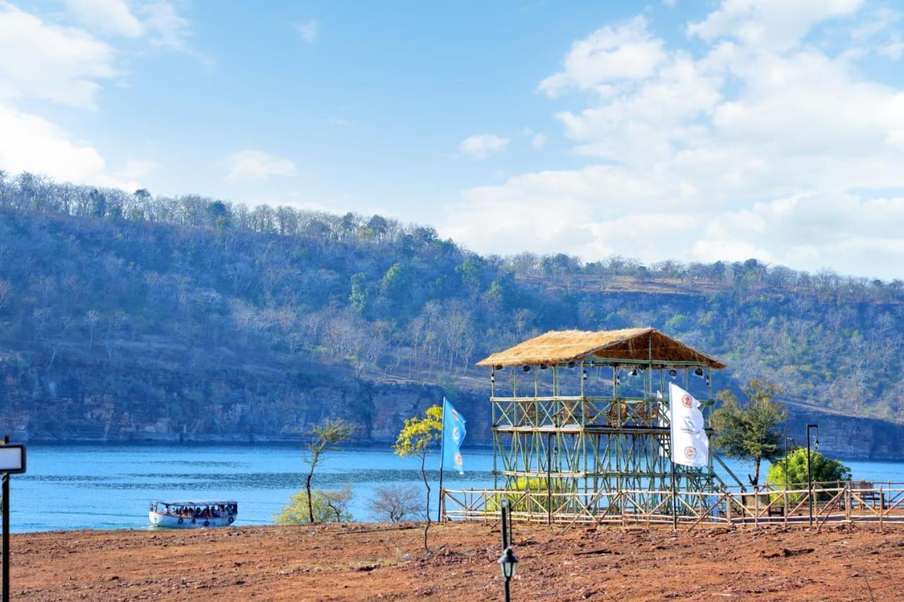 Gurla Gandhisagar Forest Retreat酒店 外观 照片
