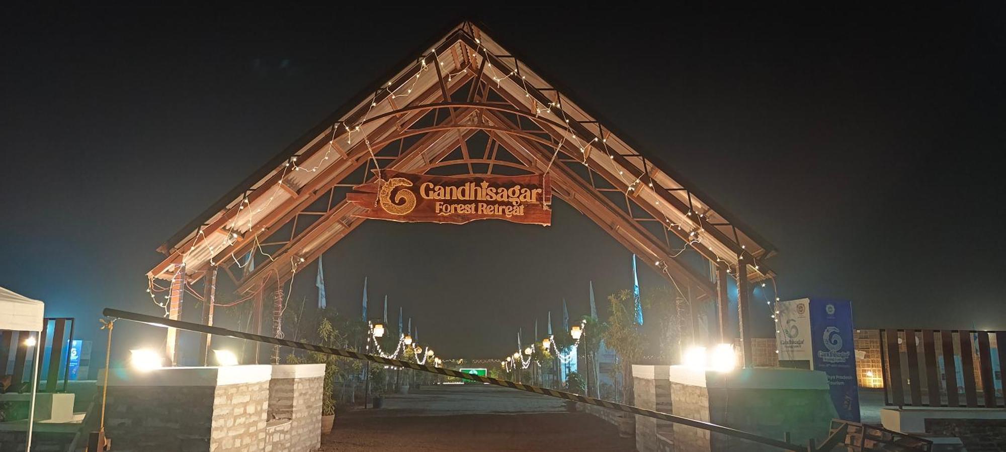 Gurla Gandhisagar Forest Retreat酒店 外观 照片