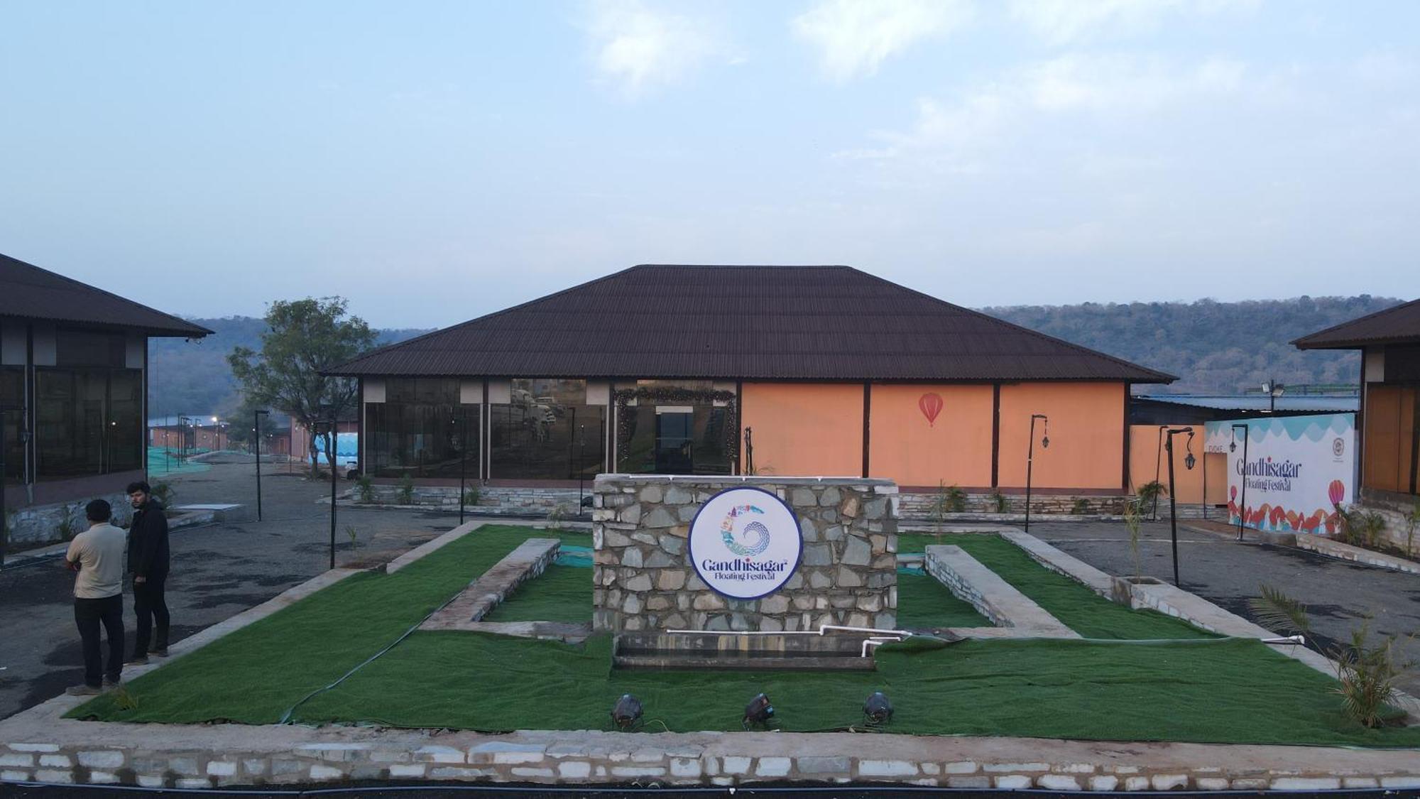 Gurla Gandhisagar Forest Retreat酒店 外观 照片